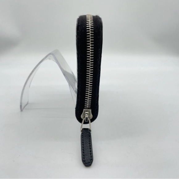 Auth Gucci Micro Guccissima Round Zip
544473.2149 Long Wallet - Picture 7 of 16